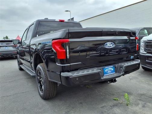 2025 Ford F-150 Lightning XLT