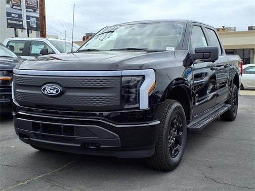 2025 Ford F-150 Lightning XLT