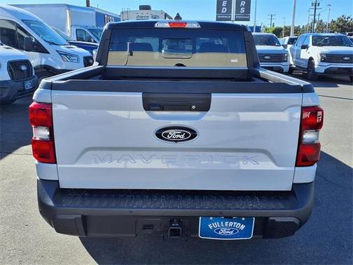 2025 Ford Maverick Lariat