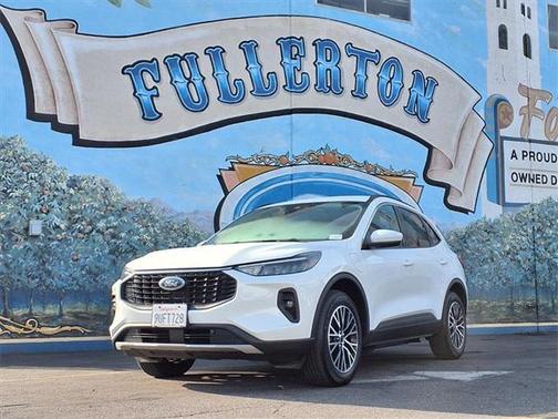 2024 Ford Escape PHEV SE