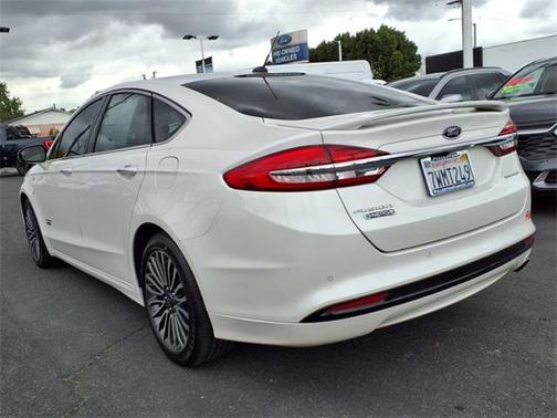 2017 Ford Fusion Energi Titanium