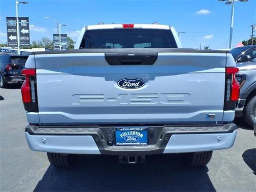 2025 Ford F-150 Lightning Flash