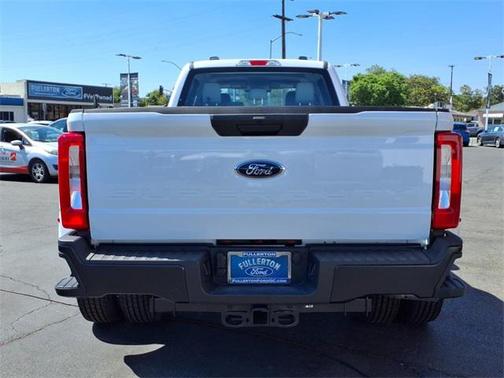 2025 Ford F-350 XL