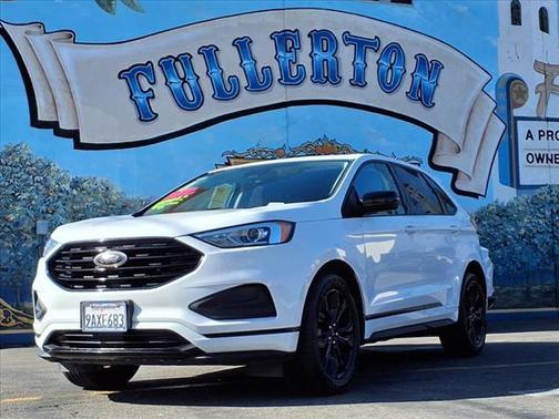 2022 Ford Edge SE