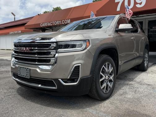 Light Stone Metallic 2023 GMC Acadia FWD SLT