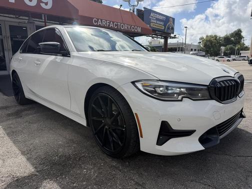 Alpine White 2020 BMW 330 330i