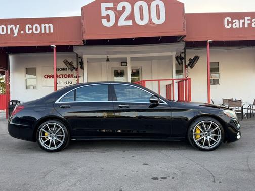 Black 2018 Mercedes-Benz S-Class S 560