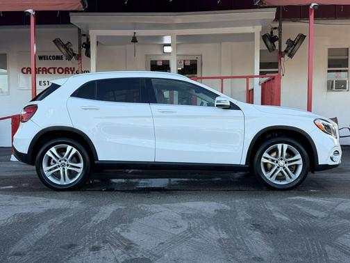 Polar White 2020 Mercedes-Benz GLA 250 Base