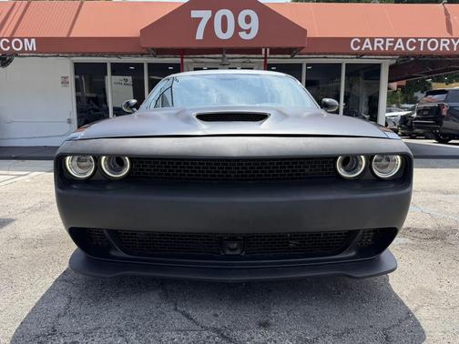 Pitch Black Clearcoat 2021 Dodge Challenger R/T Scat Pack