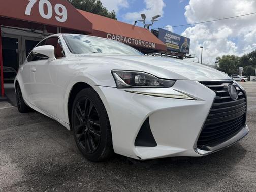 Eminent White Pearl 2018 Lexus IS 300 Base
