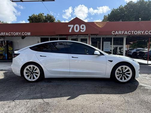 Pearl White Mul 2021 Tesla Model 3 Standard Range Plus