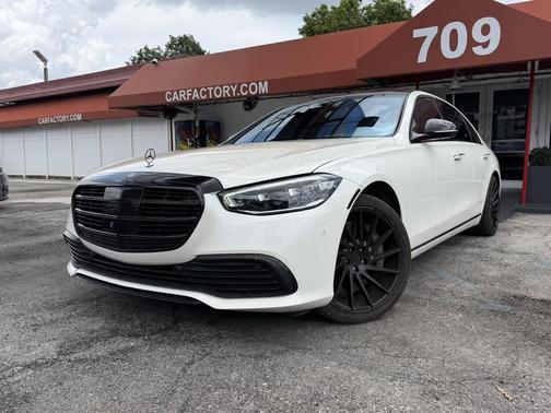 MANUFAKTUR exclusive diamond white bright 2022 Mercedes-Benz S-Class 4MATIC