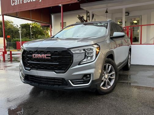 Sterling Metallic 2023 GMC Terrain SLT