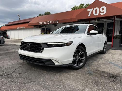 Platinum White 2023 Honda Accord EX