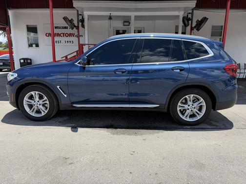 Phytonic Blue Metallic 2021 BMW X3 sDrive30i