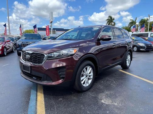 Sangria 2019 Kia Sorento LX