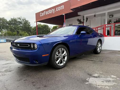 Indigo Blue 2022 Dodge Challenger SXT