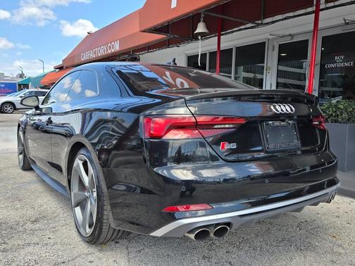 Mythos Black Metallic 2019 Audi S5 3.0T Premium Plus