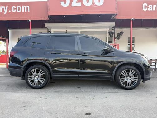 Crystal Black P 2022 Honda Pilot AWD Sport