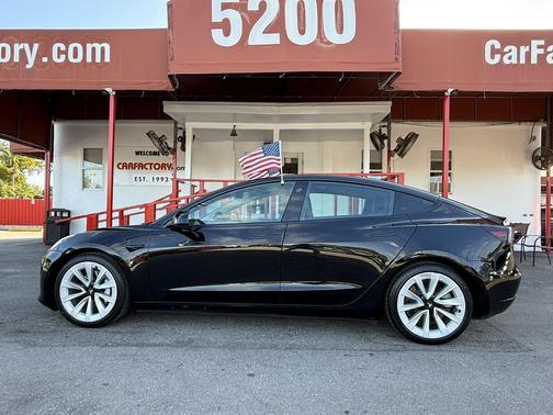 Solid Black 2022 Tesla Model 3 Standard Range