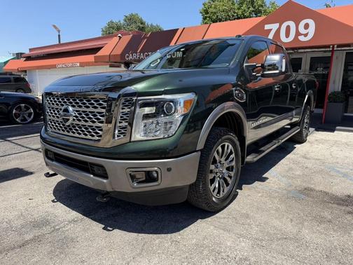 Midnight Pine Metallic 2019 Nissan Titan XD Platinum Reserve