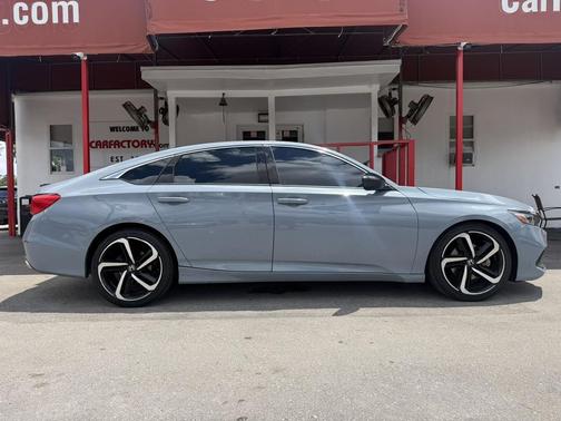 Sonic Gray Pearl 2022 Honda Accord Sport 1.5T