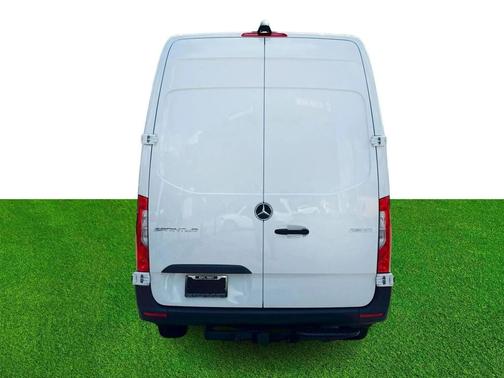 Arctic+White 2025 Mercedes-Benz Sprinter 2500 High Roof