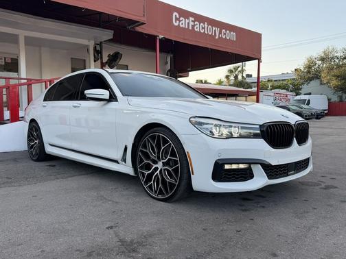 Alpine White 2019 BMW 740 xDrive