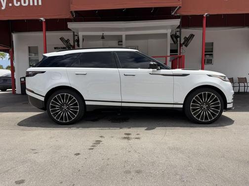 Fuji White 2019 Land Rover Range Rover Velar P380 HSE R-Dynamic