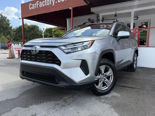Silver Sky Metallic 2024 Toyota RAV4 Hybrid LE