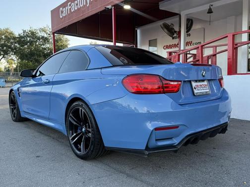 YAS MARINA BLUE 2017 BMW M4 Base