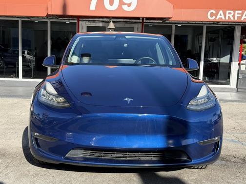 Deep Blue Metal 2021 Tesla Model Y Standard Range Rear-Wheel Drive