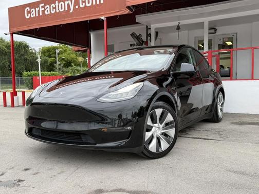 Solid Black 2021 Tesla Model Y Standard Range Rear-Wheel Drive