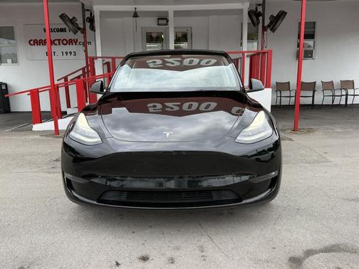 Solid Black 2021 Tesla Model Y Standard Range Rear-Wheel Drive