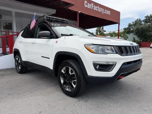 White Clearcoat 2018 Jeep Compass Trailhawk