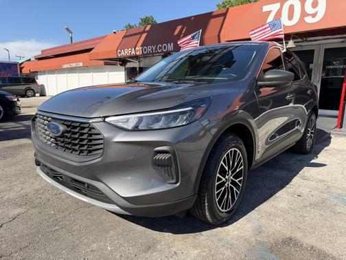 CARBONIZED GRAY METALLIC 2023 Ford Escape Active