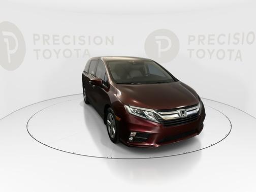 Deep Scarlet Pearl 2018 Honda Odyssey EX