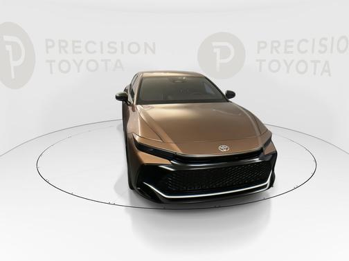 Bronze 2026 Toyota Crown XLE