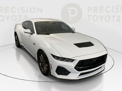 Oxford White 2025 Ford Mustang GT Premium
