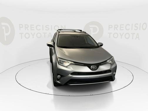 Silver Sky Metallic 2018 Toyota RAV4 XLE