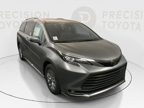 Heavy Metal 2026 Toyota Sienna XLE