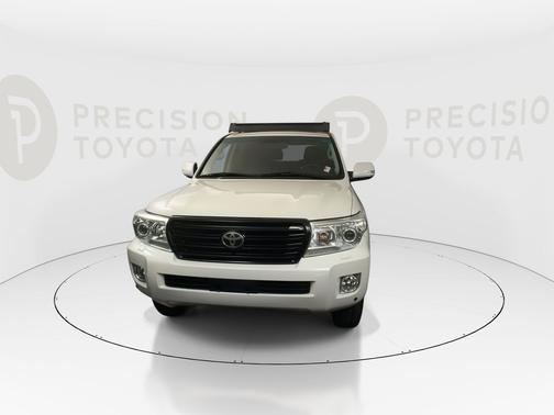 Blizzard Pearl 2014 Toyota Land Cruiser Base