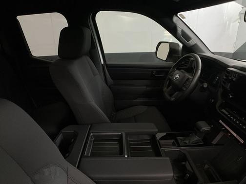 Ice Cap 2026 Toyota Tundra SR