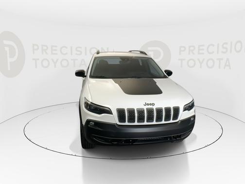 Bright White Clearcoat 2022 Jeep Cherokee Trailhawk