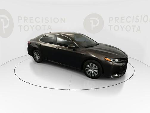 Brownstone 2020 Toyota Camry Hybrid LE