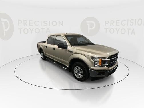 White Gold 2018 Ford F-150 XLT