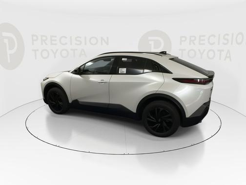 Wind Chill Pearl 2026 Toyota C-HR SE