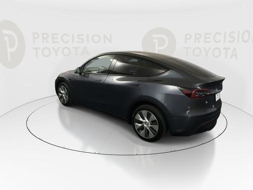 Midnight Silver Metallic 2023 Tesla Model Y Long Range
