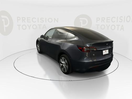 Midnight Silver Metallic 2023 Tesla Model Y Long Range
