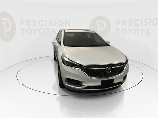 White Frost Tricoat 2019 Buick Enclave Avenir